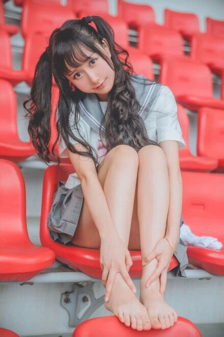 KimemeOwO 木绵绵OwO No 灰色JK KimemeOwO 木绵绵OwO No 灰色JK Porn Pic