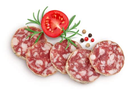 Salami Curado Salami Salchichas Aislado En Fondo Blanco Cocina