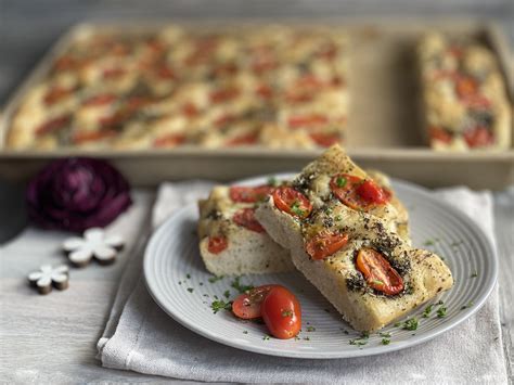 Foccacia Mit Tomaten Artofit