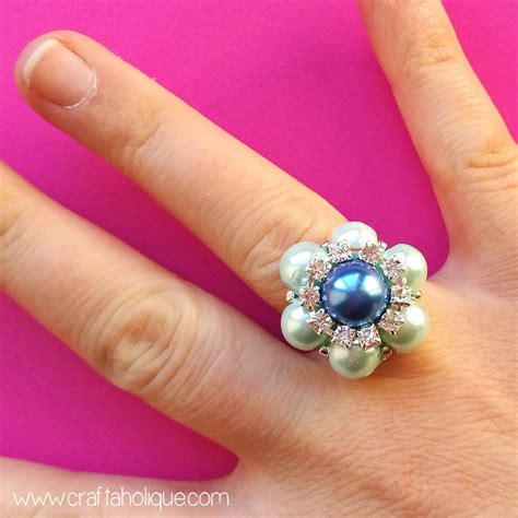 How To Make Beaded Flower Rings Pull The String Through The First