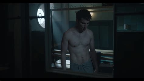 Auscaps Carlos Alcaide Nude In The Boarding School Las Cumbres Episode