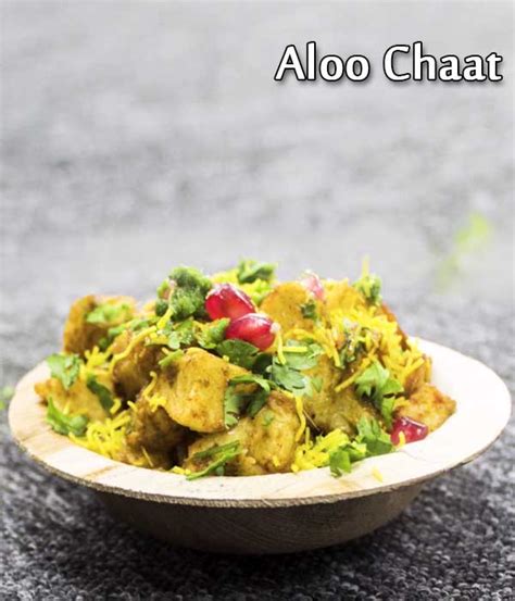 Aloo Chaat Recipe: How To Make Spicy Potato Chaat - Boldsky.com