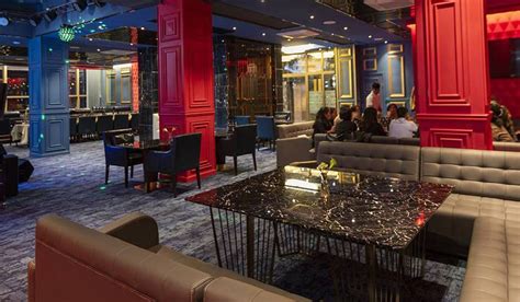 Аврора лоунж