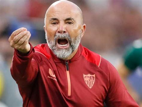 No va más Sampaoli fue despedido de Sevilla en medio de la pelea por