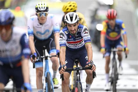 Julian Alaphilippe Ses Tendres Retrouvailles Avec Marion Rousse Et