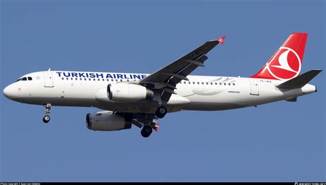 TC JPZ Turkish Airlines Airbus A320 232 Photo By Kaan Can Ozdemir ID