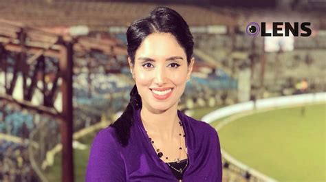 Zainab Abbas Is The First Pakistani Woman Presenter At The Cricket World Cup Lens