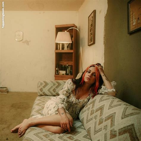 Bea Miller Nude OnlyFans Leaks Fappening FappeningBook