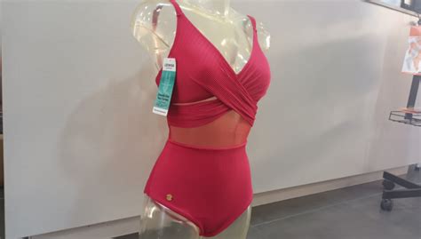 Reduzierter und umweltfreundlicher Bikini Dénia
