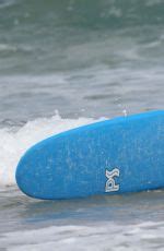 Hilary Duff In Bikini On The Beach In Hawaii Hawtcelebs