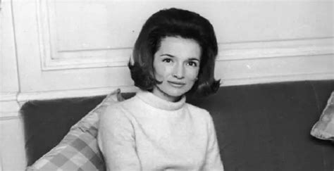 Lee Radziwill - Interior Decorator, Birthday, Life - Lee Radziwill Biography