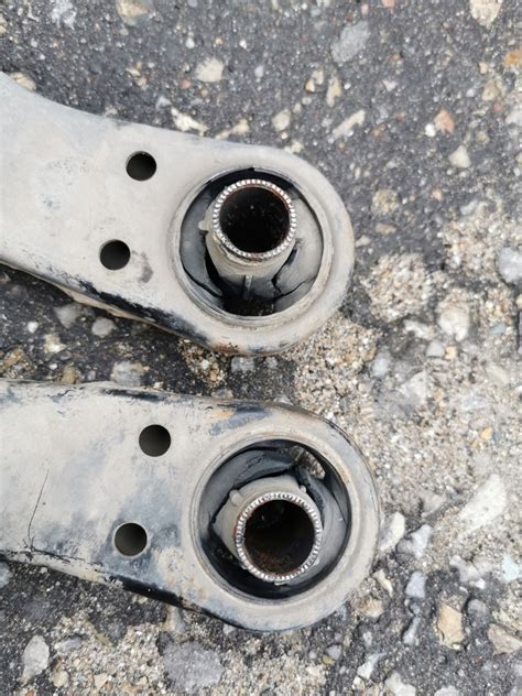 Рычаги передние нижние — Toyota Sprinter Marino, 1,6 л, 1996 года ...