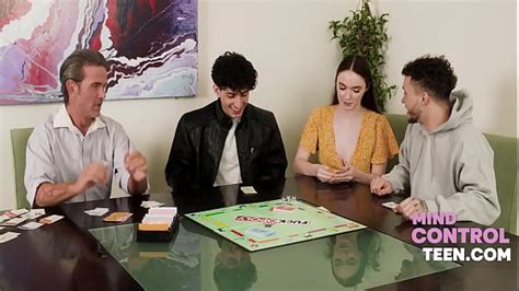 Eiffel Tower Videos XVIDEOS