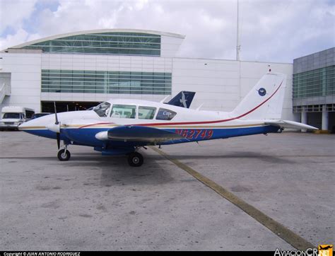 N62749 Air America Air Culebra Piper PA 23 250 Aztec AviacionCR Net