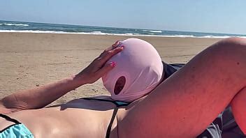 Cuni Sur La Plage XVIDEOS