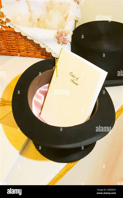 Black wedding hat Stock Photo - Alamy