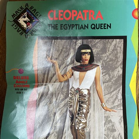 Cleopatra The Egyptian Queen Deluxe Adult Costume Fit… Gem