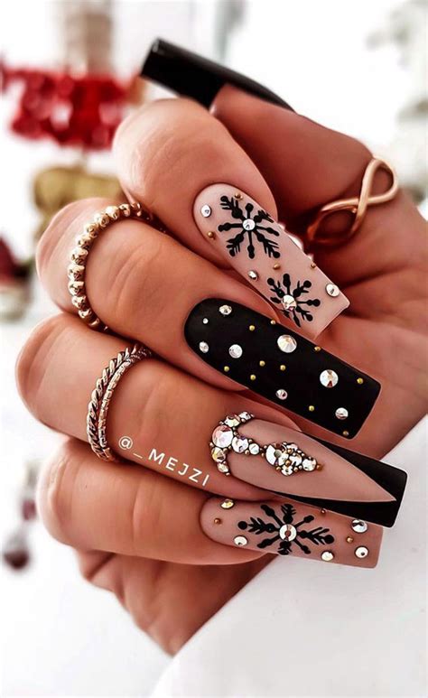 25 Pretty Holiday Nail Art Designs 2021 Matte Black And Nude Coffin