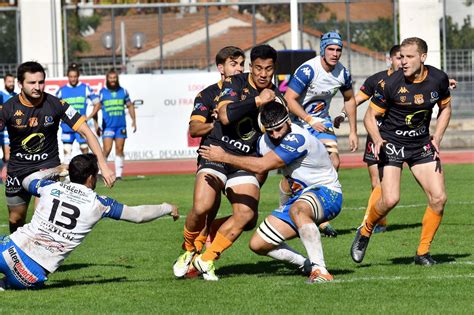 Rugby Nationale Aubenas Vals rebondit en beauté à Narbonne