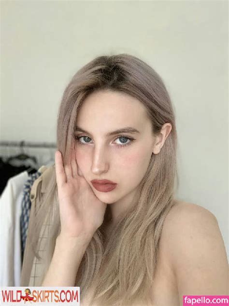 Anny Walker Nude Leaked Photos And Videos WildSkirts