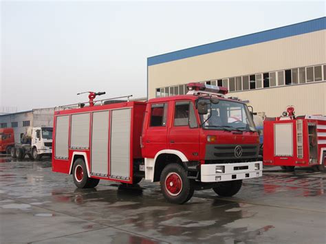 Dongfeng Duolika M Water And Foam Tank Fire Fighting Truck China