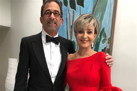 Who Is Annie Potts Husband All About James Hayman