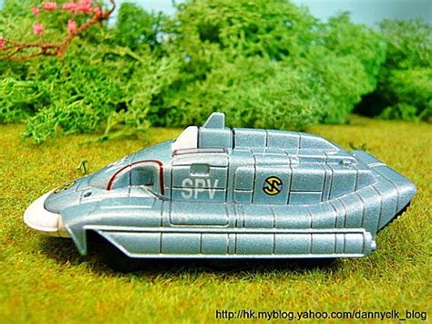 CLK s Model Car World 車天車地 CLK Hot Wheels Charawheels CW25 SPECTRUM PURSUIT VEHICLE 追跡戰闘車