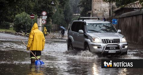 Chuva complica trânsito por todo o país TVI Notícias