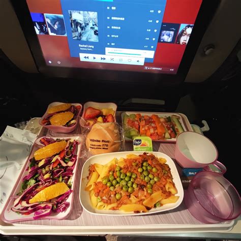 Eva Air Vegetarian Vegan Meal Vgml Premium Economy Reviews Abillion