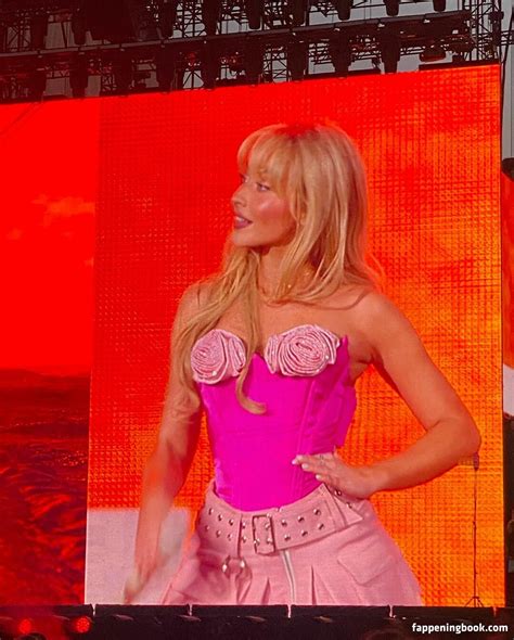 Sabrina Carpenter Nude The Fappening Photo FappeningBook