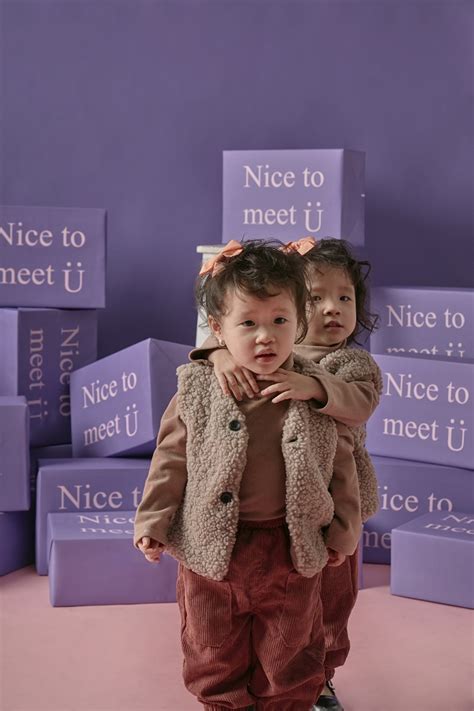 Đời thực của hot TikToker Emily Dương Là mẹ bỉm con nổi tiếng cùng Camera giấu kín