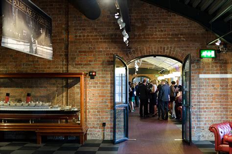 Liverpool Maritime Museum wedding photographer