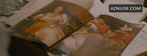 KELLY FREEMANTLE Nude AZNude