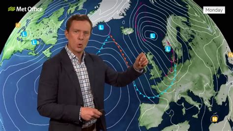 UK Weather Forecast Warning Over 3C Arctic Snap As Brits Brace For