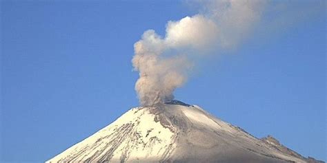 Popocatépetl registra 141 exhalaciones y cuatro explosiones El Informador