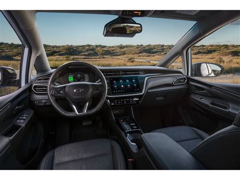 2023 Chevrolet Bolt: 10 Interior Photos | U.S. News