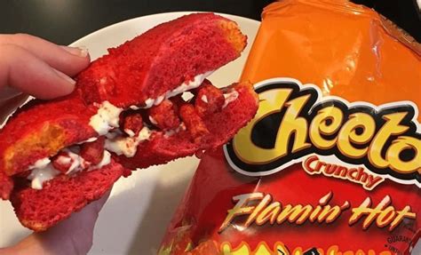 Shop Adds Flamin Hot Cheetos Bagels To Spice Up Menu Meals In A Jar Recipes Spice Things Up