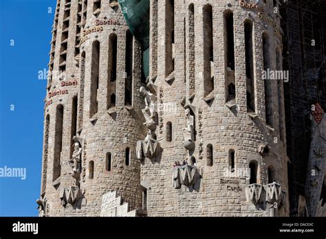 La Sagrada Familia - Apostle bell towers Stock Photo - Alamy