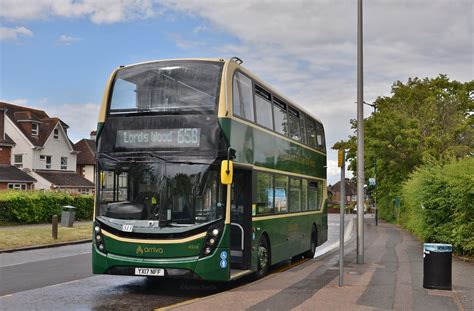 YX17 NFF 6528 Maidstone District Motor Services Livere Flickr