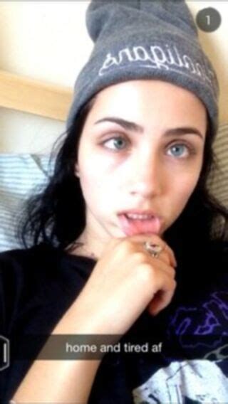 Emily Rudd Emilysteaparty Nude OnlyFans NudoStar TV