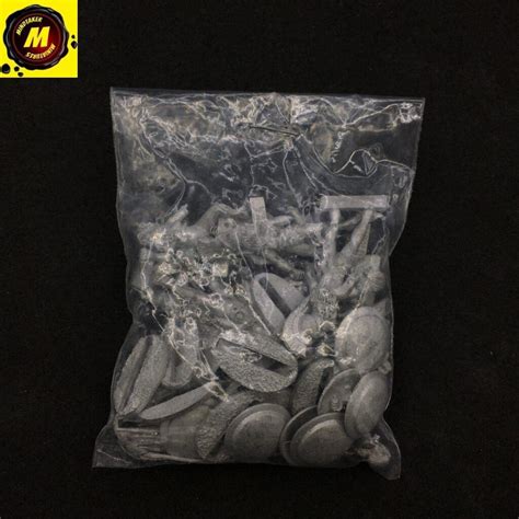 Amazon Nude Hoplite X12 NIB 114401 Mindtaker Miniatures