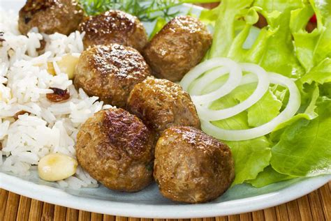 Recipe For Armenian Style Kufta With Potatoes