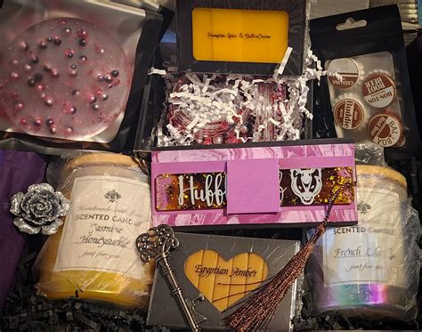 Bougie Babe Deluxe Mystery Box Get Crafty