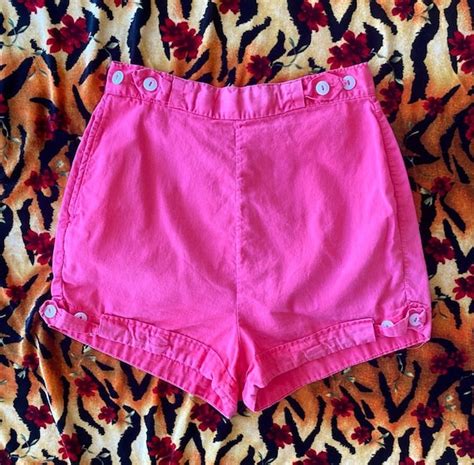 S High Waisted Coral Pink Hot Pants With Side But Gem
