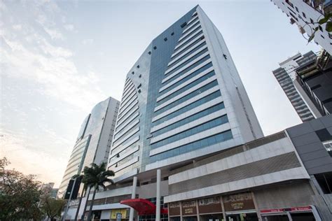 Sala Comercial na Rua José Alexandre Buaiz 300 Enseada do Suá em