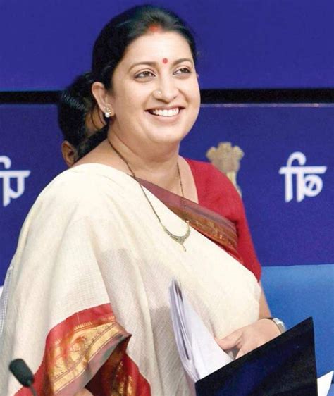 After Vnaidus Resignation Smriti Irani Gets Iandb Ministry Dynamite News