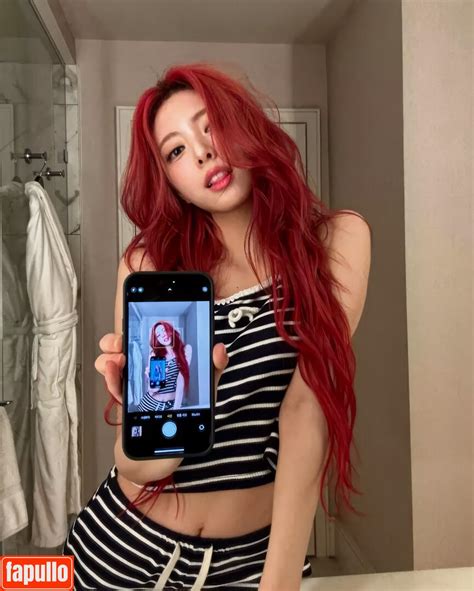 Shin Yu Na Yuna Itzy Nude Photo Fapullo