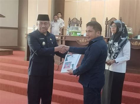 Dprd Muna Gelar Paripurna Penyerahan Lkpj Bupati Muna Tahun Butonpos