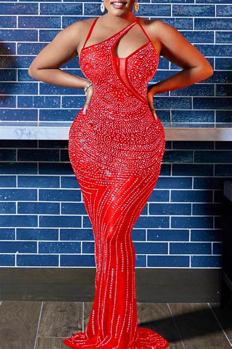 Wholesale White Sexy Solid Hollowed Out Patchwork Hot Drill Asymmetrical Collar One Step Skirt