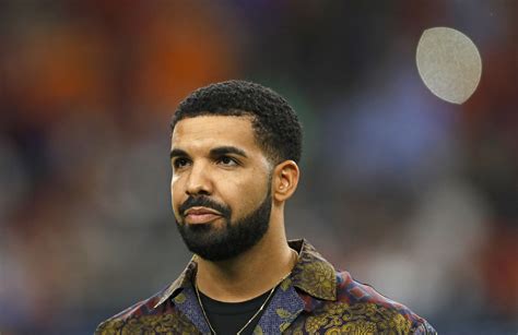 Drake 'Let's F**k': Rapper Stops Super Bowl Performance After Fan